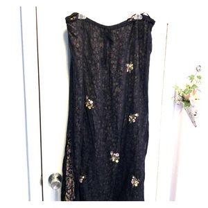 Lace skirt over floral print w floral appliqués